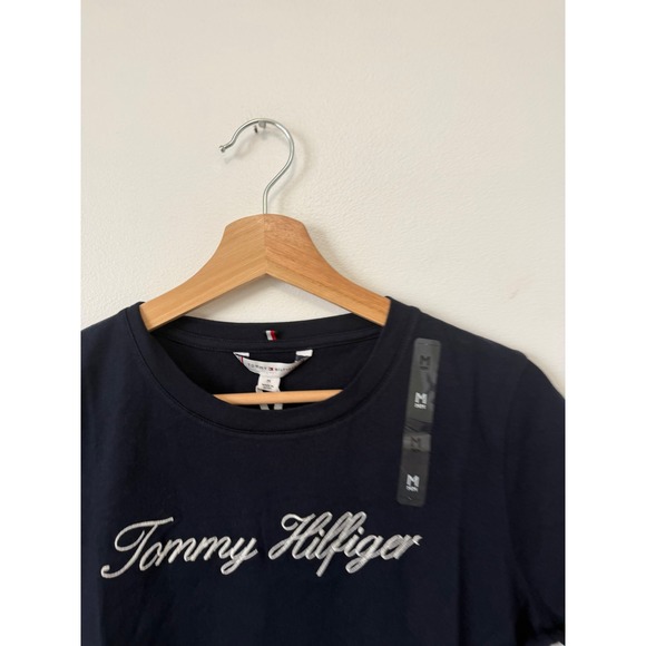 Tommy Hilfiger Women's Embroidered Signature Crewneck Shirt – Size Medium - Picture 3 of 6